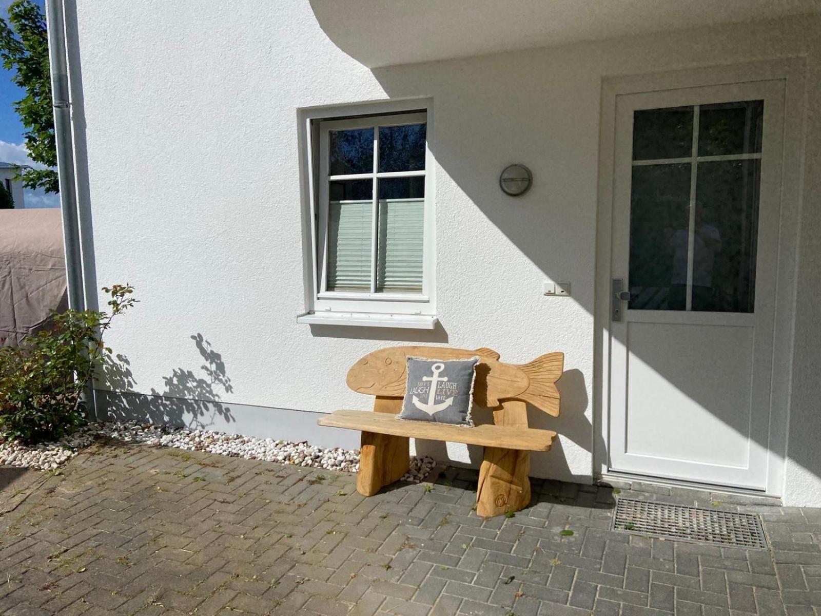 Ferienappartement Mit Seeblick In Der Villa Columba Sellin  Exterior foto